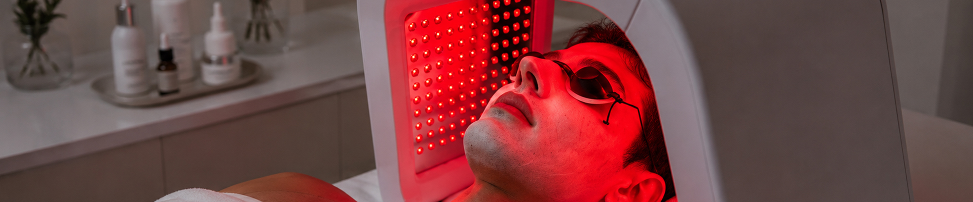 Red Light Therapy at KNK SKKIN